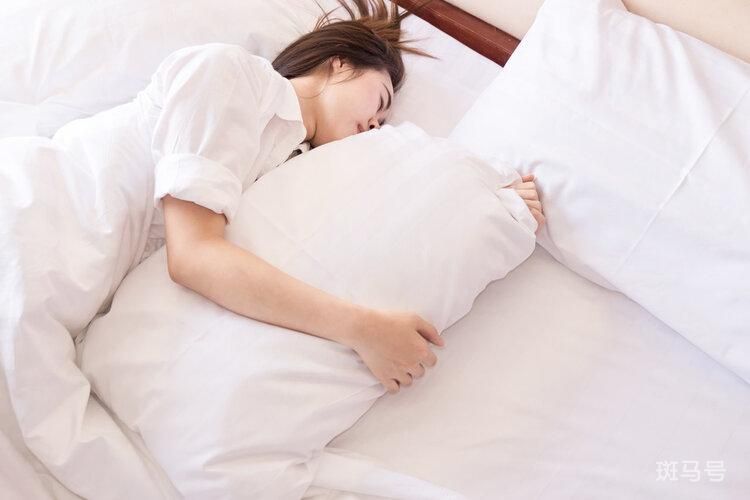为什么晚上睡觉时总是口干（可能是这4种疾病的征兆）(图5)