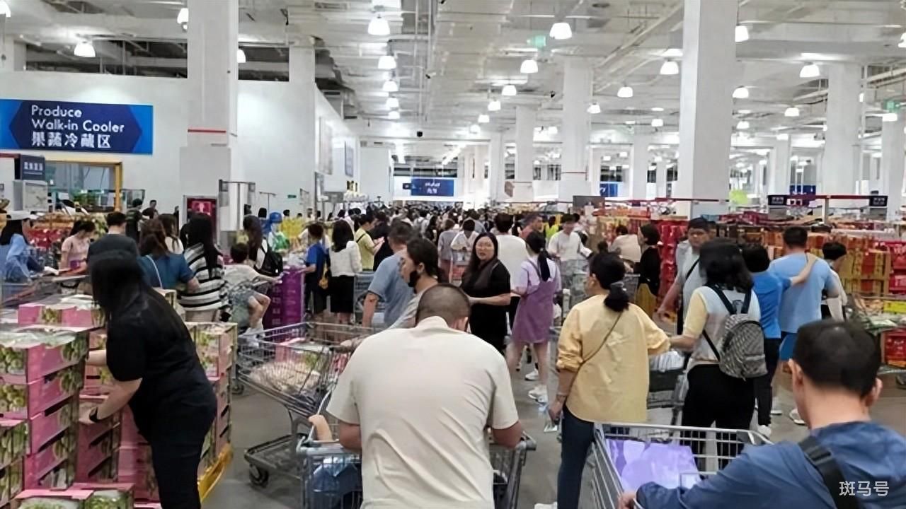 港媒讨论是否复制深圳仓储式超市